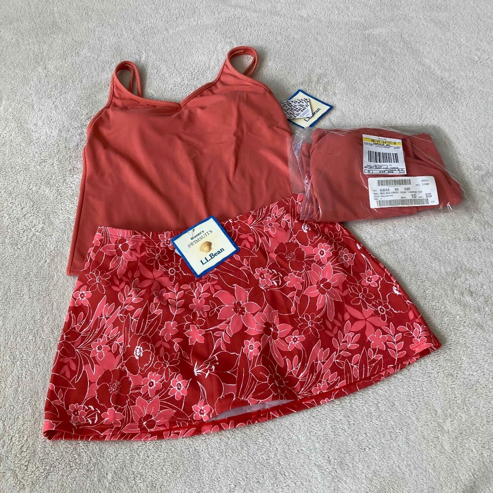 L.L. Bean Women's Red Floral Swim Tankini Set